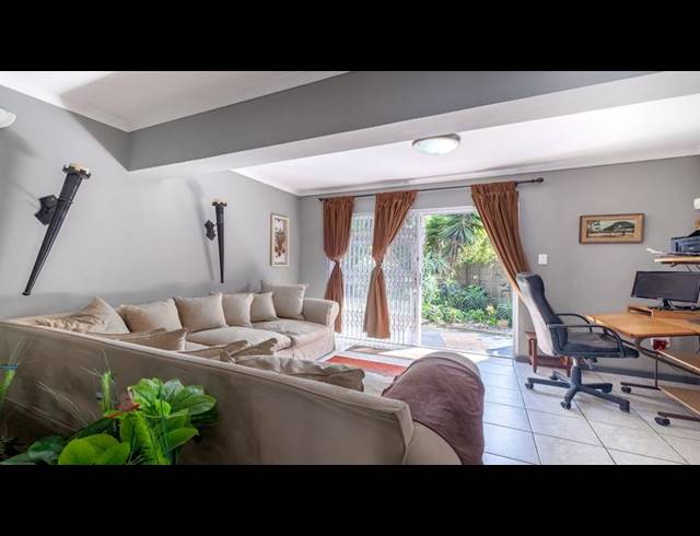 4 BEDROOM HOUSE FOR SALE IN MILNERTON RIDGE